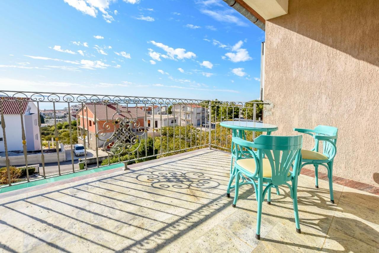 Apartments Dajana 普利莫顿 外观 照片